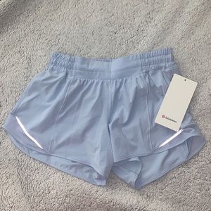 Lululemon Hotty Hot 4” size 6 shorts